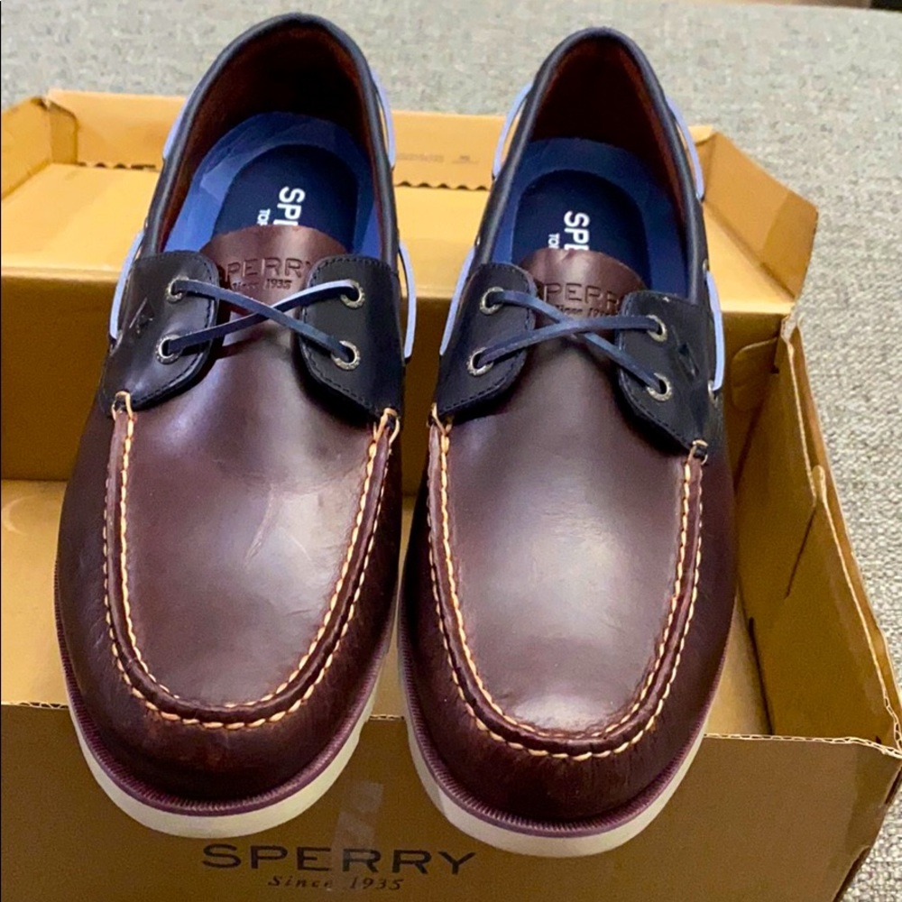 NIB Men’s Sperry Top Siders